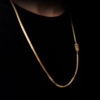 Colar Ursinho Ted - Cravejado em zirconias